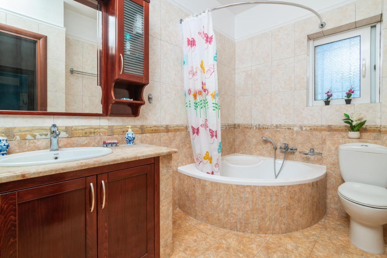 Barbara Country House Sarakinadhon Bagian luar foto